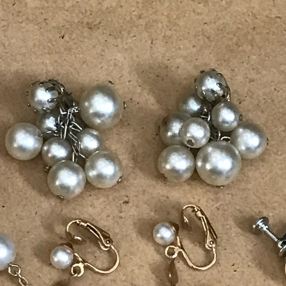 Lot of 3 Vintage Pearl Rhinestone Moonglow Clip-On Earrings Dangle Cluster - Picture 4 of 11
